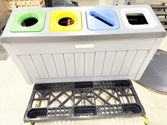 Kompakt kildesorteringsstasjon med 4 avfallsfraksjoner i robust LLDPE-plast - ECO-NOR AS